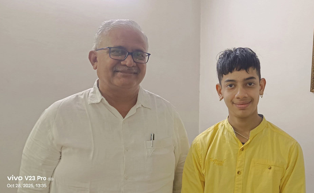 Respected Shri Raghunandan Ji (आदरणीय रघुनंदन जी)